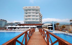 Sey Beach Hotel & Spa